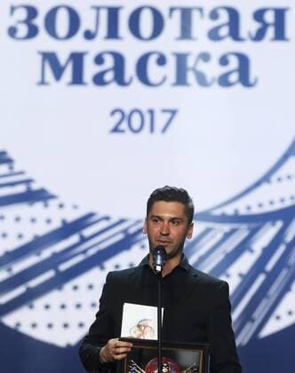 MOSCOW, RUSSIA - APRIL 19, 2017: Russian theatre director Roman Feodori accepts an award for Operetta-Musical Best Director for The Drayman and the King, TYuZ Theatre, Krasnoyarsk, at the 2017 Golden Mask award ceremony at the Stanislavsky and Nemirovich-Danchenko Moscow Music Theatre. Valery Sharifulin TASS  TS048E11