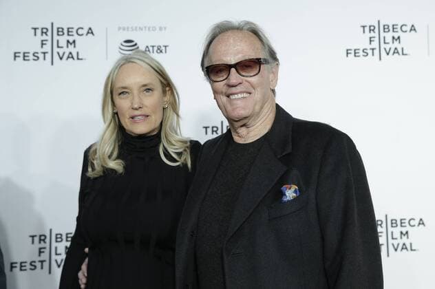 Peter Fonda arrives on the red carpet at the Clive Davis: The Soundtrack Of Our Lives Premiere at Radio City Music Hall on April 19, 2017 in New York City.  NYP20170419162 JOHNxANGELILLO