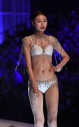 April 19, 2017 - Shenzhen, Shenzhen, China - Shenzhen, CHINA-April 19 2017: (EDITORIAL USE ONLY. CHINA OUT) A model presents one piece of Oleno creation during the 2017 China (Shenzhen) International Brand Underwear Fair in south China s Shenzhen, April 19th, 2017. Shenzhen China  - ZUMAs145 20170419_zaa_s145_204 Copyright: xOuxJinweix
