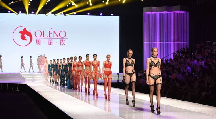 April 19, 2017 - Shenzhen, Shenzhen, China - Shenzhen, CHINA-April 19 2017: (EDITORIAL USE ONLY. CHINA OUT) Models present Oleno creations during the 2017 China (Shenzhen) International Brand Underwear Fair in south China s Shenzhen, April 19th, 2017. Shenzhen China  - ZUMAs145 20170419_zaa_s145_210 Copyright: xOuxJinweix