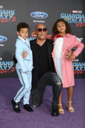 217093 AdMedia Starface 2017-04-19 Los Angeles Etats-Unis Premiere du film Guardians Of The Galaxy Vol.2 . 19 April 2017 - Hollywood, California - Vin Diesel, Hania Riley Sinclair, Vincent Sinclair. Premiere Of Disney And Marvel s Guardians Of The Galaxy Vol. 2 held at Dolby Theatre. Photo Credit: PMA AdMedia  Copyright: xAdMediax STAR_217093_016