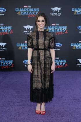 April 19, 2017 - 19 April 2017 - Hollywood, California -Elizabeth Henstridge. Premiere Of Disney And Marvel s Guardians Of The Galaxy Vol. 2 held at Dolby Theatre. Photo Credit: PMA AdMedia - ZUMAa123 20170419_zaa_a123_331 Copyright: xPma Admediax