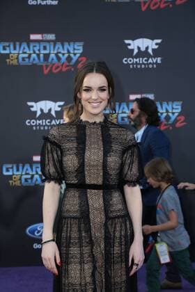 April 19, 2017 - 19 April 2017 - Hollywood, California -Elizabeth Henstridge. Premiere Of Disney And Marvel s Guardians Of The Galaxy Vol. 2 held at Dolby Theatre. Photo Credit: PMA AdMedia - ZUMAa123 20170419_zaa_a123_290 Copyright: xPma Admediax