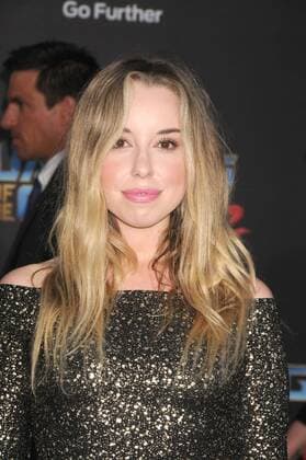 April 19, 2017 - Los Angeles, California, United States - April 19th 2017 - Los Angeles California USA - Actress SKYLER SHAYE at the Guardians of the Galaxy Vol 2 Premiere held at the El Capitan Theate, Hollywood, Los Angeles Los Angeles United States - ZUMAf05_ 20170419_zaf_f05_110 Copyright: xPaulxFentonx