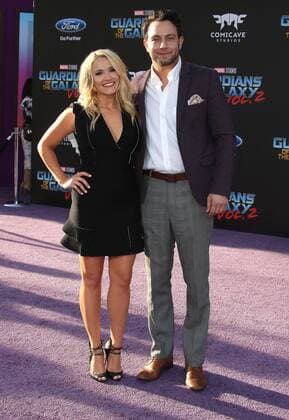 217093 AdMedia Starface 2017-04-19 CA Los Angeles Etats-Unis Premiere du film Guardians Of The Galaxy Vol.2 . 19 April 2017 - Hollywood, California - Emily Osment, Jonathan Sadowski. Premiere Of Disney And Marvel s Guardians Of The Galaxy Vol. 2 held at the Dolby Theatre. Photo Credit: AdMedia  Copyright: xAdMediax STAR_217093_076