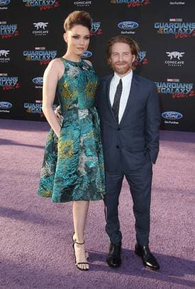 217093 AdMedia Starface 2017-04-19 CA Los Angeles Etats-Unis Premiere du film Guardians Of The Galaxy Vol.2 . 19 April 2017 - Hollywood, California - Clare Grant, Seth Green. Premiere Of Disney And Marvel s Guardians Of The Galaxy Vol. 2 held at the Dolby Theatre. Photo Credit: AdMedia  Copyright: xAdMediax STAR_217093_079