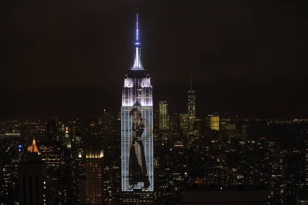 Blick auf das Empire State Building beim Harper s Bazaar s 150th Anniversay Event mit Motiven aus 15 Decaden aus Bazaar s Archiven. New York, 19.04.2017 Foto:xD.xVanxTinex xFuturexImage