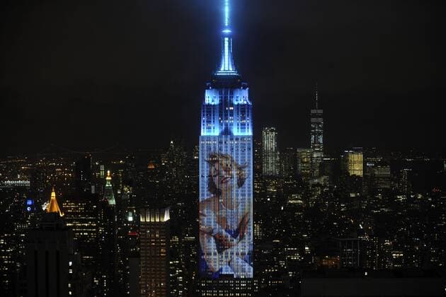 Blick auf das Empire State Building beim Harper s Bazaar s 150th Anniversay Event mit Motiven aus 15 Decaden aus Bazaar s Archiven. New York, 19.04.2017 Foto:xD.xVanxTinex xFuturexImage