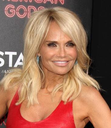 April 20, 2017 - Los Angeles, CA, United States - 20 April 2017 - Los Angeles, California - Kristin Chenoweth. American Gods Los Angeles Premiere held at The Cinerama Dome Theatre. Photo Credit: AdMedia Los Angeles United States - ZUMAa123 20170420_zaa_a123_015 Copyright: xAdmediax
