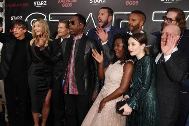 April 20, 2017 - Los Angeles, CA, United States - 20 April 2017 - Los Angeles, California - Neil Gaiman, Betty Gilpin, Crispin Glover, Orlando Jones, Pablo Schreiber, Ricky Whittle, Yetide Badaki, Emily Browning, Bryan Fuller and Michael Green. American Gods Los Angeles Premiere held at The Cinerama Dome Theatre. Photo Credit: AdMedia Los Angeles United States - ZUMAa123 20170420_zaa_a123_175 Copyright: xAdmediax