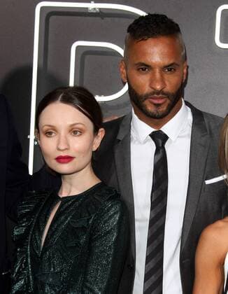 April 20, 2017 - Los Angeles, CA, United States - 20 April 2017 - Los Angeles, California - Emily Browning and Ricky Whittle. American Gods Los Angeles Premiere held at The Cinerama Dome Theatre. Photo Credit: AdMedia Los Angeles United States - ZUMAa123 20170420_zaa_a123_192 Copyright: xAdmediax