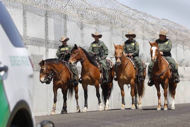 April 21, 2017 - San Ysidro, CA, USA - The San Diego Sector Customs and Border Protection horse patrol rode along the border with Mexico before a press conference featuring attorney general Jeff Sessions and Homeland Security Secretary John Kelly. San Ysidro USA - ZUMAga3_ 20170421_zap_ga3_013 Copyright: xJohnxGastaldox
