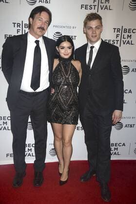 Ariel Winter mit Gästen bei der Premiere von Dog Years auf dem Tribeca Film Festival 2017 im Cinepolis Chelsea. New York, 22.04.2017 Foto:xD.xVanxTinex xFuturexImage