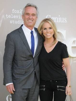 April 24, 2017 - Westwood, CA, United States - 24 April 2017 - Westwood, California - Robert F. Kennedy, Jr., Cheryl Hines. National Geographic s Premiere screening of Genius held at Fox Theater in Westwood. Photo Credit: AdMedia Westwood United States - ZUMAa123 20170424_zaa_a123_207 Copyright: xBirdiexThompsonx