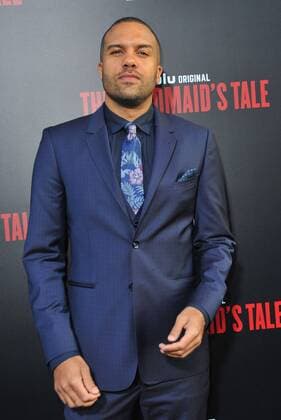 April 25, 2017 - Hollywood, California, U.S. - O-T Fagbenle attends The Los Angeles Premiere of The Handmaid s Tale held at the Arclight Cinerama Dome in Hollywood, California on April 25, 2017. 2017 Hollywood U.S. - ZUMAl86_ 20170425_zaf_l86_003 Copyright: xDavexLongendykex