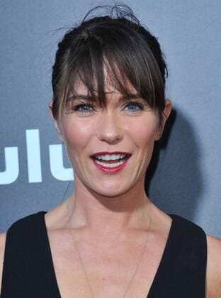 April 25, 2017 - Hollywood, California, U.S. - Katie Aselton attends The Los Angeles Premiere of The Handmaid s Tale held at the Arclight Cinerama Dome in Hollywood, California on April 25, 2017. 2017 Hollywood U.S. - ZUMAl86_ 20170425_zaf_l86_035 Copyright: xDavexLongendykex