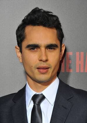 April 25, 2017 - Hollywood, California, U.S. - Max Minghella attends The Los Angeles Premiere of The Handmaid s Tale held at the Arclight Cinerama Dome in Hollywood, California on April 25, 2017. 2017 Hollywood U.S. - ZUMAl86_ 20170425_zaf_l86_055 Copyright: xDavexLongendykex