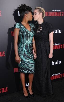 April 25, 2017 - Hollywood, CA, United States - 25 April 2017 - Hollywood, California - Samira Wiley, Laura Morelli. Los Angeles premiere of Hulu s The Handmaid s Tale held at ArcLight Hollywood in Hollywood. Photo Credit: AdMedia Hollywood United States - ZUMAa123 20170425_zaa_a123_042 Copyright: xBirdiexThompsonx