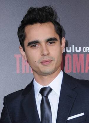April 25, 2017 - Hollywood, CA, United States - 25 April 2017 - Hollywood, California - Max Minghella. Los Angeles premiere of Hulu s The Handmaid s Tale held at ArcLight Hollywood in Hollywood. Photo Credit: AdMedia Hollywood United States - ZUMAa123 20170425_zaa_a123_063 Copyright: xBirdiexThompsonx