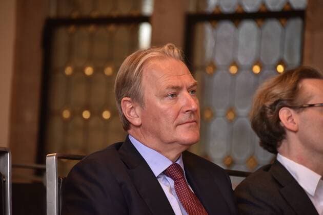 Gerald Böse, der Vorsitzende der Geschäftsführung der Koelnmesse, am 26.04.2017 in Köln bei der Verleihung des ART Cologne Preis 2017 vom Bundesverband Deutscher Galerien und Kunsthändler e.V. und der Kölnmesse an Dr. Günter Herzog, Leiter des Zentralarchiv des internationalen Kunsthandels ZADIK e.V. im Hansasaal des historischen Rathaus Köln.