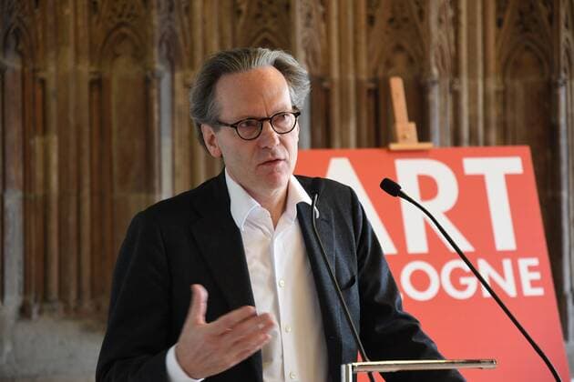 Berliner Galerist Klaus Gerrit Friese und Vorsitzender des Zentralarchiv des internationalen Kunsthandels e.V. am 26.04.2017 in Köln bei der Verleihung des ART Cologne Preis 2017 vom Bundesverband Deutscher Galerien und Kunsthändler e.V. und der Kölnmesse an Dr. Günter Herzog, Leiter des Zentralarchiv des internationalen Kunsthandels ZADIK e.V. im Hansasaal des historischen Rathaus Köln.