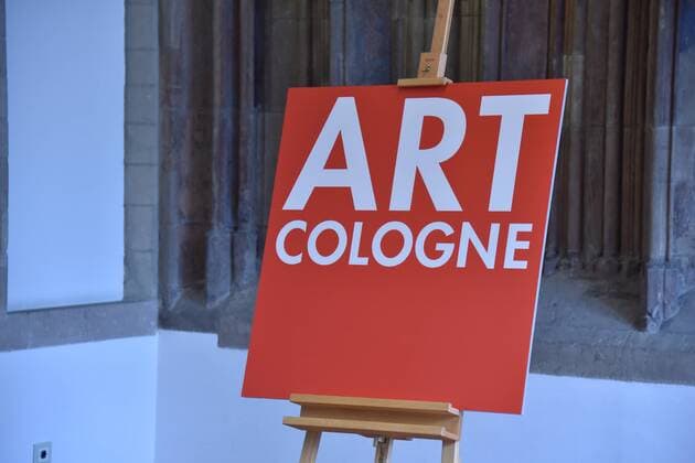 Der Hansasaal im Kölner Rathaus am 26.04.2017 in Köln vor der Verleihung des ART Cologne Preis 2017 vom Bundesverband Deutscher Galerien und Kunsthändler e.V. und der Kölnmesse an Dr. Günter Herzog, Leiter des Zentralarchiv des internationalen Kunsthandels ZADIK e.V. im Hansasaal des historischen Rathaus Köln.