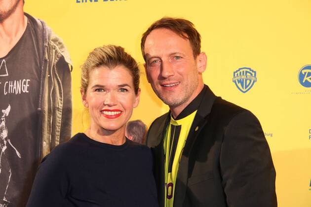Anke Engelke und Wotan Wilke Möhring, die beiden Hauptdarsteller bei der Happy Burnout Film Premiere am 26.04.2017 in Hamburg Happy Burnout Filmpremiere in Hamburg, 2017 