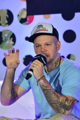 Puerto Rican singer Rene Perez, known as Residente , takes part at the forum ICONIC SINGER-SONGWRITER, as part of the Billboard Latin Muisc Awards Conference, at the Ritz Carlton Hotel in Miami, Florida, United States, 26 April 2017. Residente, former singer of Calle 13, critiziced some of his colleagues who make music with the only aim to make money and compared them to fast food producers. RESIDENTE COMPARED COMMERCIAL MUSIC TO FAST FOOD !ACHTUNG: NUR REDAKTIONELLE NUTZUNG!  Copyright: xGiorgioxVierax MIA001 20170426-636288393336723336