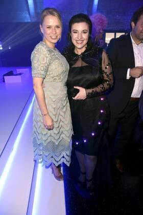 Nova Meierhenrich, Dorothee Bär bei der Verleihung des Deutschen Computerspielpreises 2017 im WECC - Westhafen Event & Convention Center in Berlin am 26.04.2017