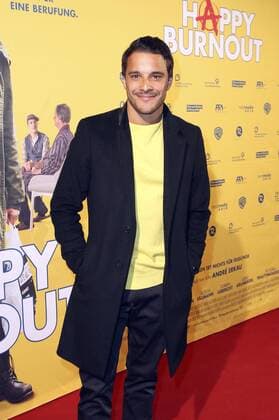 Kostja Ullmann bei der Premiere des Kinofilms Happy Burnout im Cinemaxx Dammtor. Hamburg, 26.04.2017 Foto:xH.xHartmannx xFuturexImage
