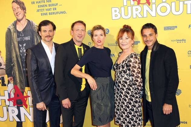 Torben Liebrecht, Wotan Wilke Moehring, Anke Engelke, Ulrike Krumbiegel und Kostja Ullmann bei der Premiere des Kinofilms Happy Burnout im Cinemaxx Dammtor. Hamburg, 26.04.2017 Foto:xH.xHartmannx xFuturexImage
