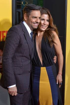 Cast member Eugenio Derbez and Alessandra Rosaldo attend the premiere of the motion picture comedy How to Be a Latin Lover at the ArcLight Cinerama Dome in the Hollywood section of Los Angeles. Storyline: Finding himself dumped after 25 years of marriage, a man who made a career of seducing rich older women must move in with his estranged sister, where he begins to learn the value of family.  LAP20170426824 JIMxRUYMEN