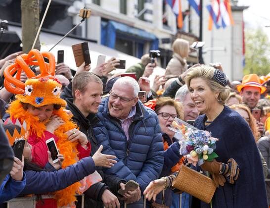 27-04-2017 Tilburg Dutch royal family during Kingsday ( Koningsdag) in Tilburg. Queen Maxima  Copyright: xPPE NIEBOERx