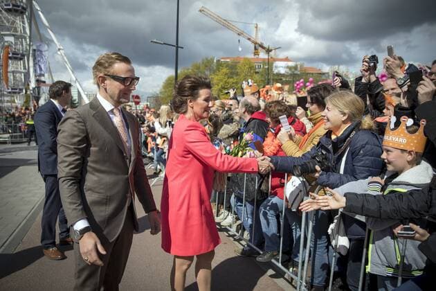 The royal family of the Netherlands celebrates Kingsday this year in Tilburg. The family arrived by train at the station of Tilburg and followed a route through the city where inhabitants presented their city. King Willem-Alexander celebrates his 50th birthday this year. HH POOL Phil Nijhuis  65574804