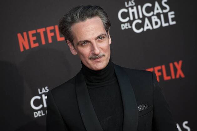 Ernesto Alterio attends to Las chicas del cable premiere at Callao Cinemas in Madrid, April 27, 2017. Spain.  (20170427065)
