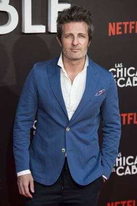 Jesus Olmedo attends to Las chicas del cable premiere at Callao Cinemas in Madrid, April 27, 2017. Spain.  (20170427081)