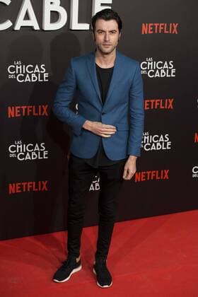Javier Rey attends to Las chicas del cable premiere at Callao Cinemas in Madrid, April 27, 2017. Spain.  (20170427103)