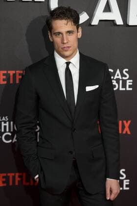 Martino Rivas attends to Las chicas del cable premiere at Callao Cinemas in Madrid, April 27, 2017. Spain.  (20170427123)