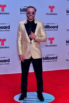 Puerto Rican singer Yandel poses at the red carpet during the Billboard Latin Music Awards at the Warsco Center of Miami University in Coral Gables, Florida, United States, 27 April 2017. BILLBOARD LATIN MUSIC AWARDS !ACHTUNG: NUR REDAKTIONELLE NUTZUNG!  Copyright: xGiorgioxVierax BIL001 20170428-636289482581022244