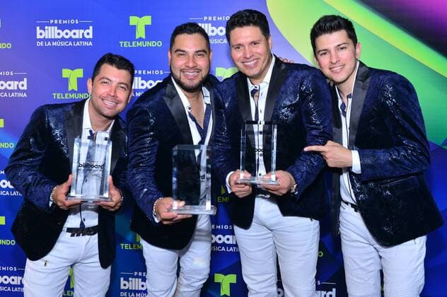 Members of the music band Sinaloense MS pose with their award during the Billboard Latin Music Awards at the Warsco Center of Miami University in Coral Gables, Florida, United States, 27 April 2017. BILLBOARD LATIN MUSIC AWARDS !ACHTUNG: NUR REDAKTIONELLE NUTZUNG!  Copyright: xGiorgioxVierax BIL001 20170428-636289500187752679