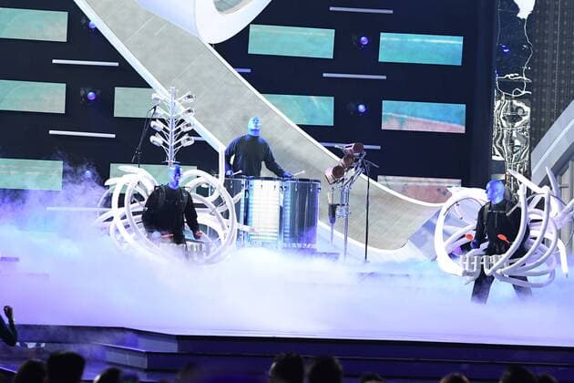 The Blue Man Group performs during the 2017 Billboard Latin Music Awards and Show at the Bank United Center, University of Miami, Miami, Florida on April 27, 2017.  MIA20170427242 GARYxIxROTHSTEIN