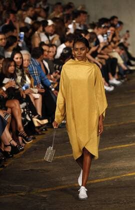 Models present the creations of Mexican designer Cynthia Buttenklepper during the Mexico Fashion Week in Mexico City, Mexico, 27 April 2017. MEXICO FASHION WEEK !ACHTUNG: NUR REDAKTIONELLE NUTZUNG!  Copyright: xJorgexNunezx MEX003 20170428-636289546640714049