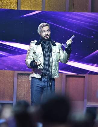 Colombian singer J Balvin performs during the Billboard Latin Music Awards at the Warsco Center of Miami University in Coral Gables, Florida, United States, 27 April 2017. BILLBOARD LATIN MUSIC AWARDS !ACHTUNG: NUR REDAKTIONELLE NUTZUNG!  Copyright: xGastonxDexCardenasx BIL027 20170428-636289582225919985