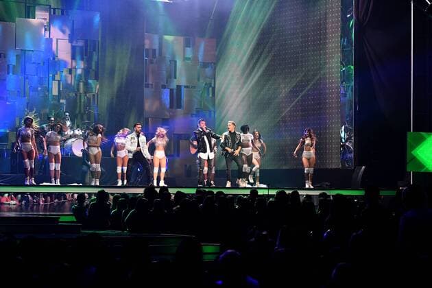 Latin artist Guerra de Idolos performs during the 2017 Billboard Latin Music Awards and Show at the Bank United Center, University of Miami, Miami, Florida on April 27, 2017.  MIA20170427259 GARYxIxROTHSTEIN