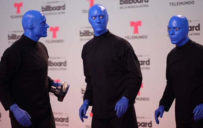 The Blue Man Group walk the red carpet during the 2017 Billboard Latin Music Awards at the Bank United Center, University of Miami, Miami, Florida on April 27, 2017.  MIA20170427114 GARYxIxROTHSTEIN