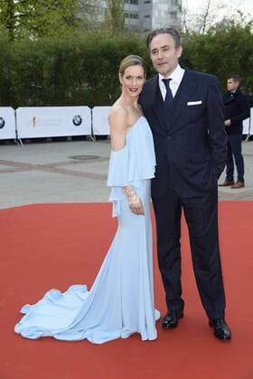 Lisa Martinek mit Ehemann Giulio Ricciarelli Roter Teppich Deutscher Filmpreis 2017 in der Messe Berlin am 28.04.2017
