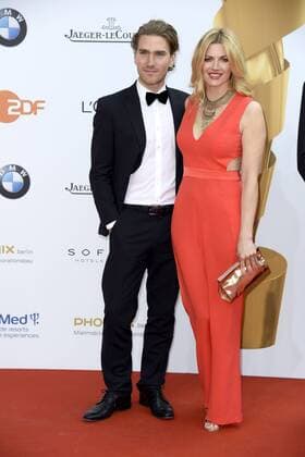 Nina Bott mit Freund Benjamin Baarz Roter Teppich Deutscher Filmpreis 2017 in der Messe Berlin am 28.04.2017