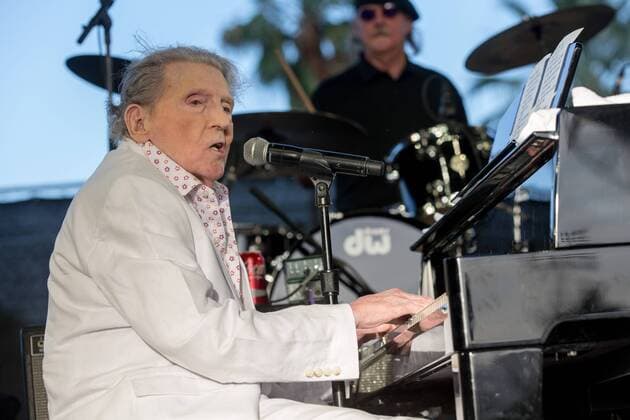 April 28, 2017 - Indio, California, U.S - JERRY LEE LEWIS during Stagecoach Music Festival in Indio, California Indio U.S. - ZUMAs135 20170428_zap_s135_056 Copyright: xDanielxDeSloverx