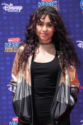 April 29, 2017 - Los Angeles, CA, United States - 29 April 2017 - Los Angeles, California - Alessia Cara. 2017 Radio Disney Music Awards held at Microsoft Theater in Los Angeles. Photo Credit: AdMedia Los Angeles United States - ZUMAa123 20170429_zaa_a123_082 Copyright: xBirdiexThompsonx