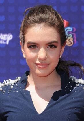 April 29, 2017 - Los Angeles, CA, United States - 29 April 2017 - Los Angeles, California - Lilimar Hernandez. 2017 Radio Disney Music Awards held at Microsoft Theater in Los Angeles. Photo Credit: AdMedia Los Angeles United States - ZUMAa123 20170429_zaa_a123_179 Copyright: xBirdiexThompsonx
